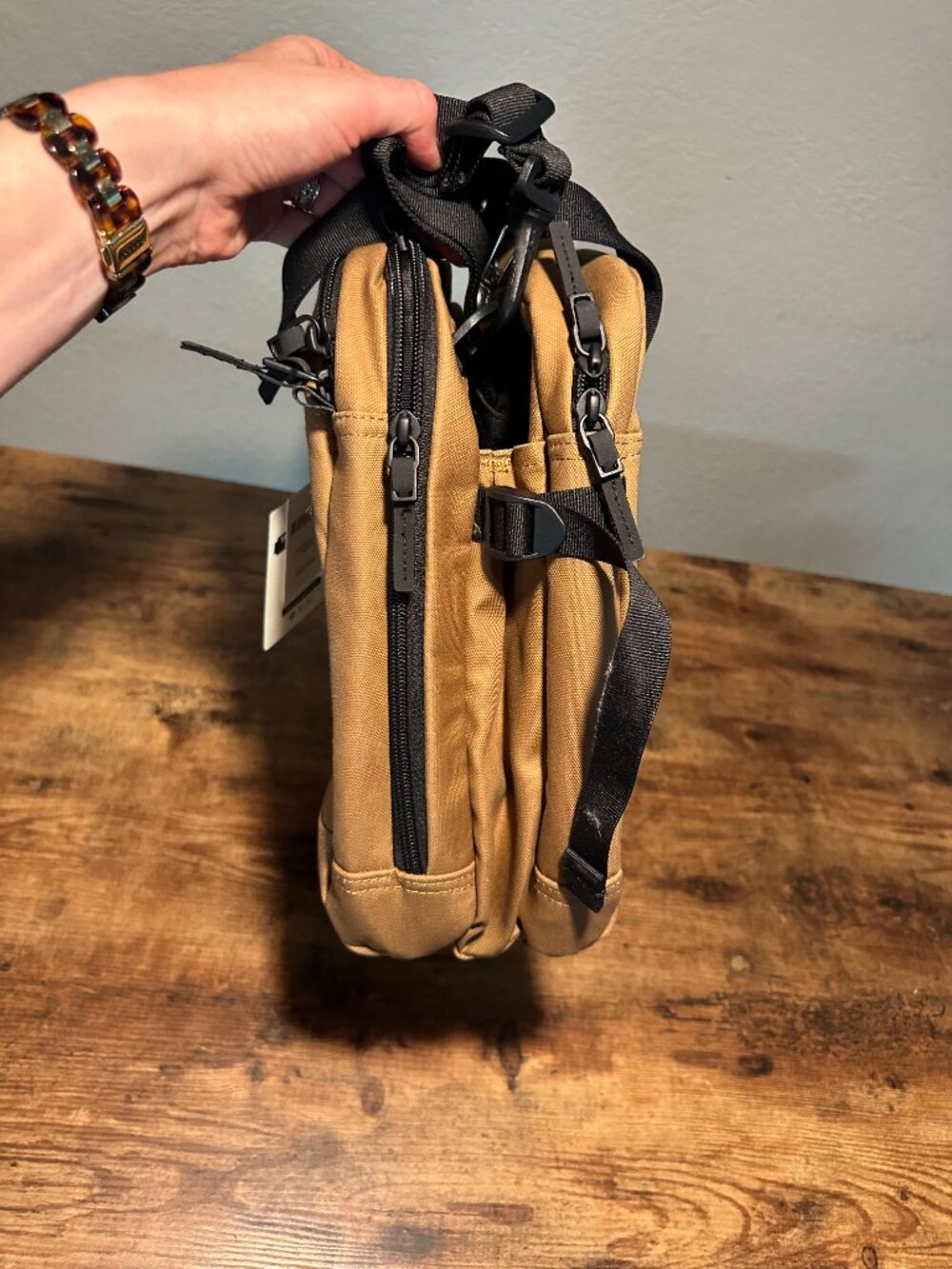 Duluth Trading Fire Hose HD Briefcase 27L Brown - NEW WITH TAGS - Picture 11 of 14